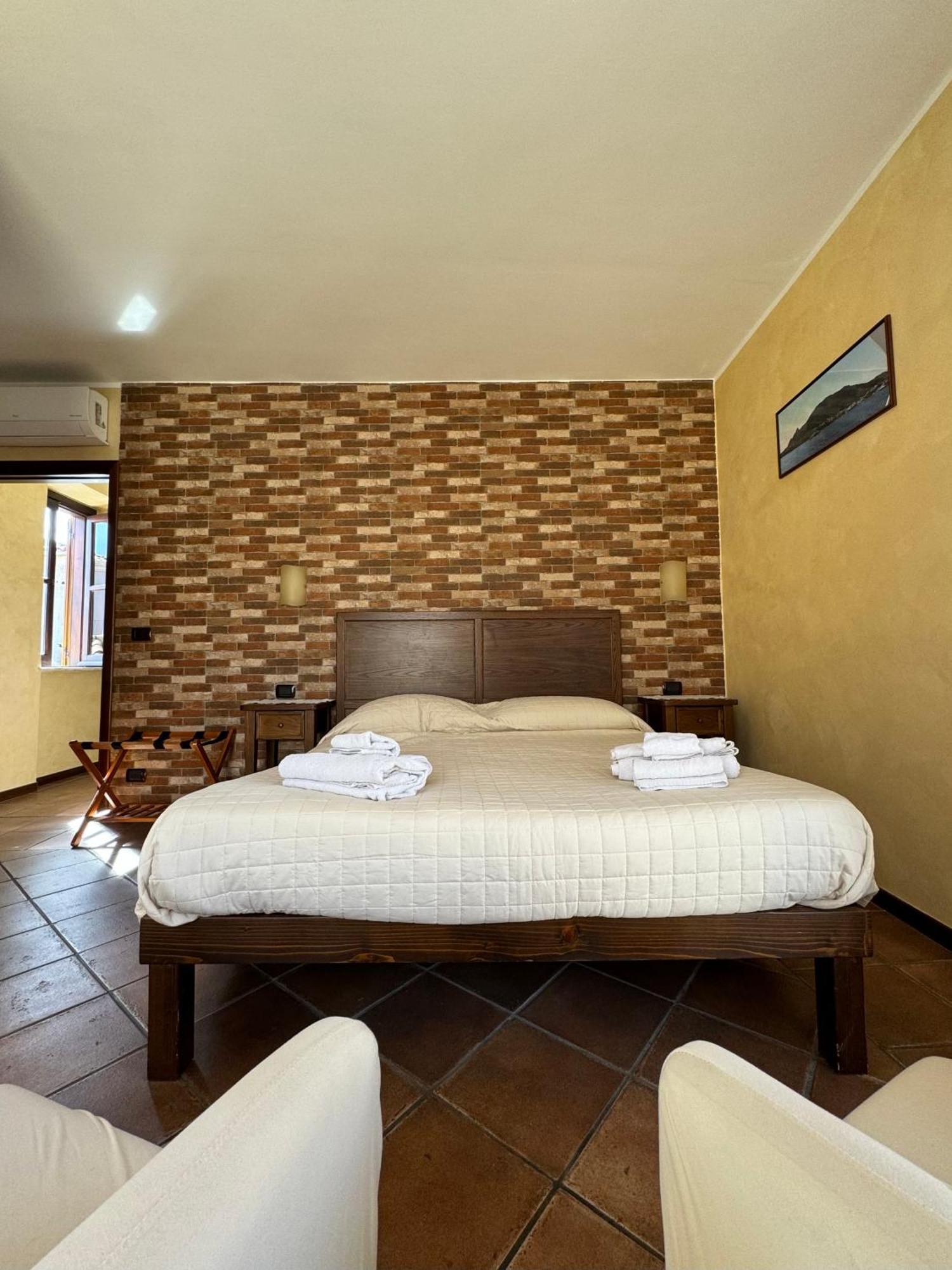 B&B Rivellini Tropea Eksteriør billede