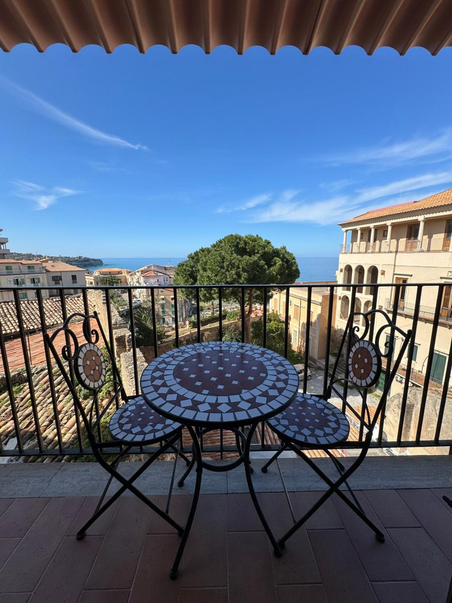 B&B Rivellini Tropea Eksteriør billede
