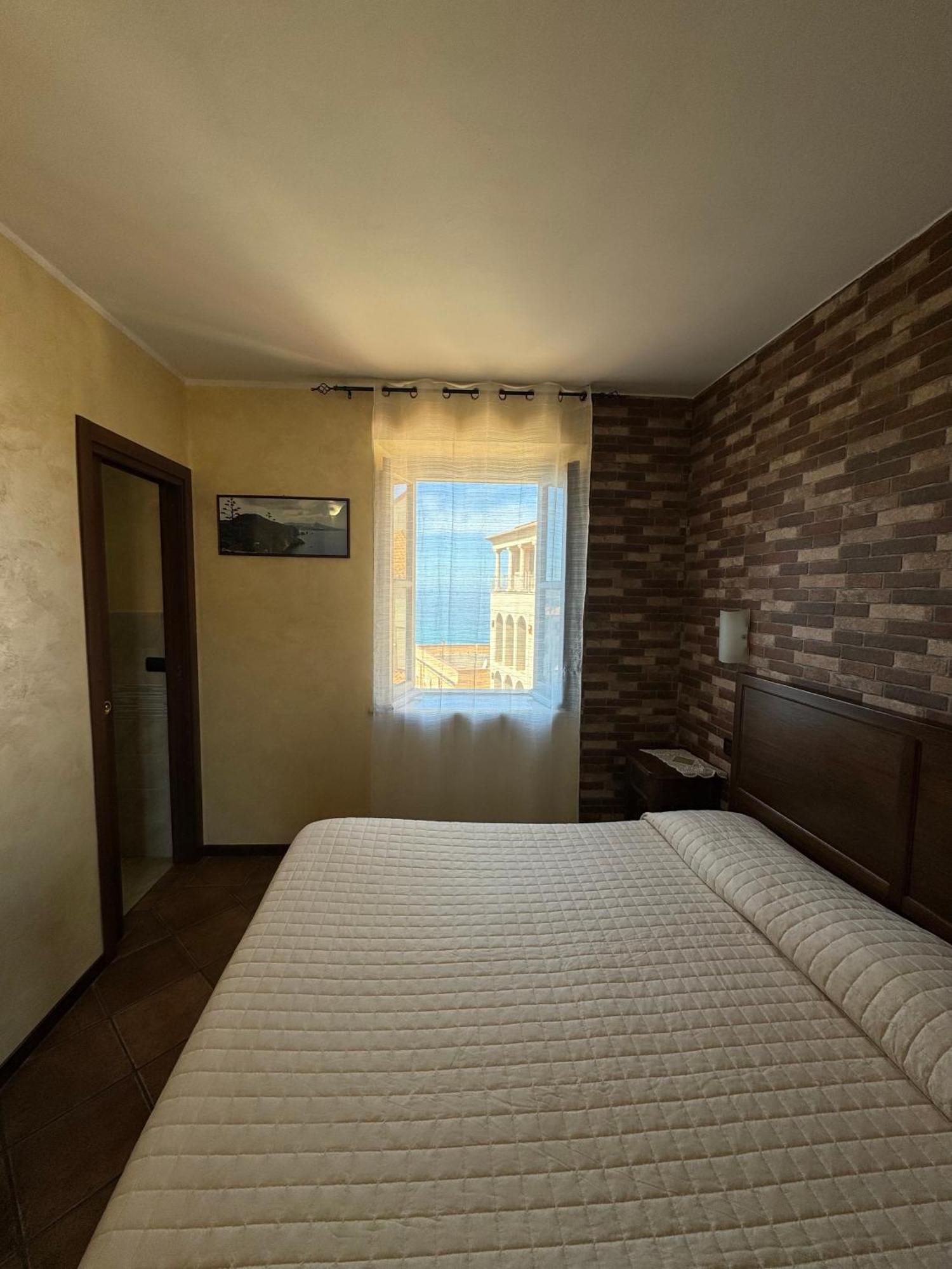 B&B Rivellini Tropea Eksteriør billede