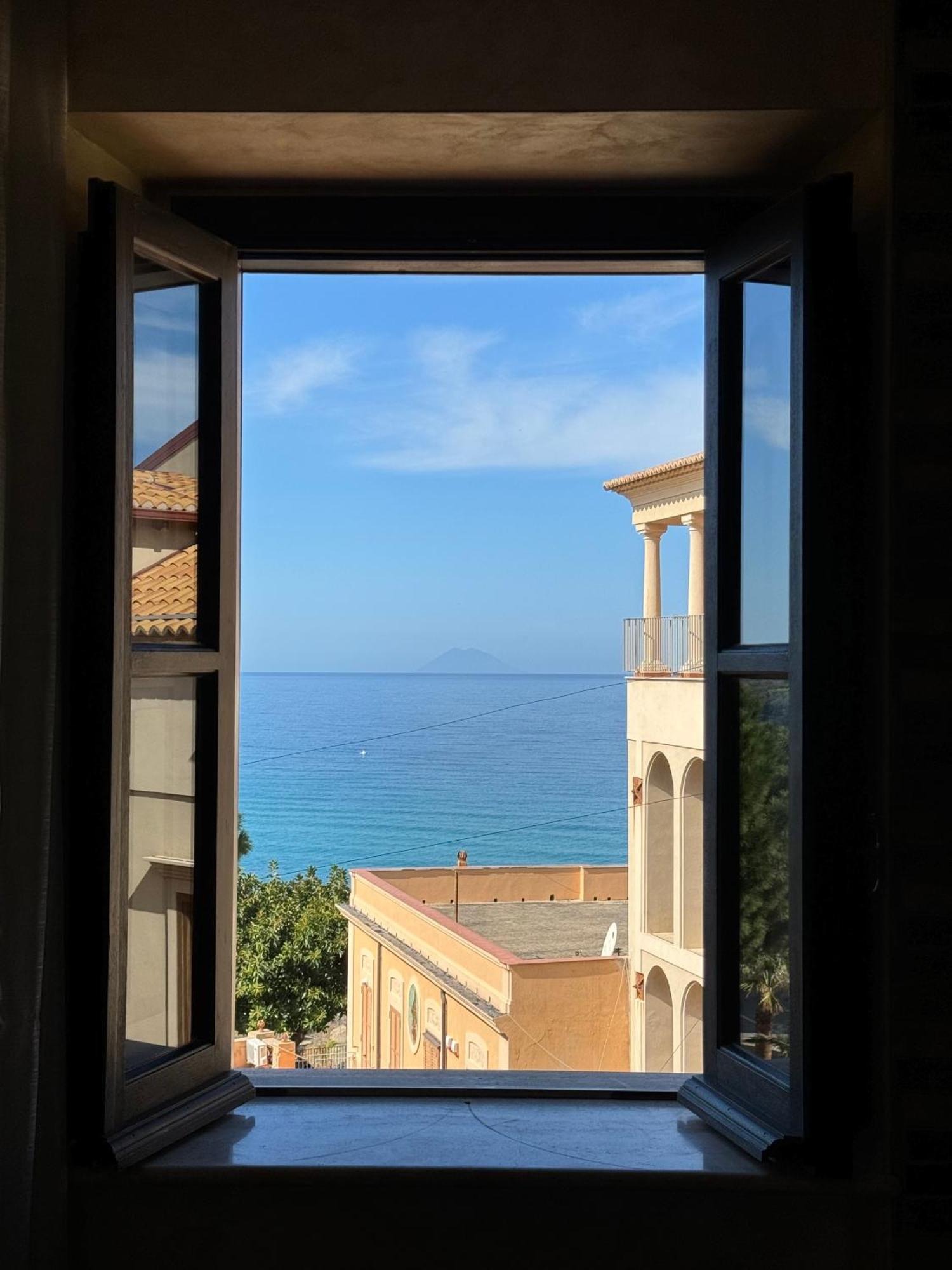 B&B Rivellini Tropea Eksteriør billede