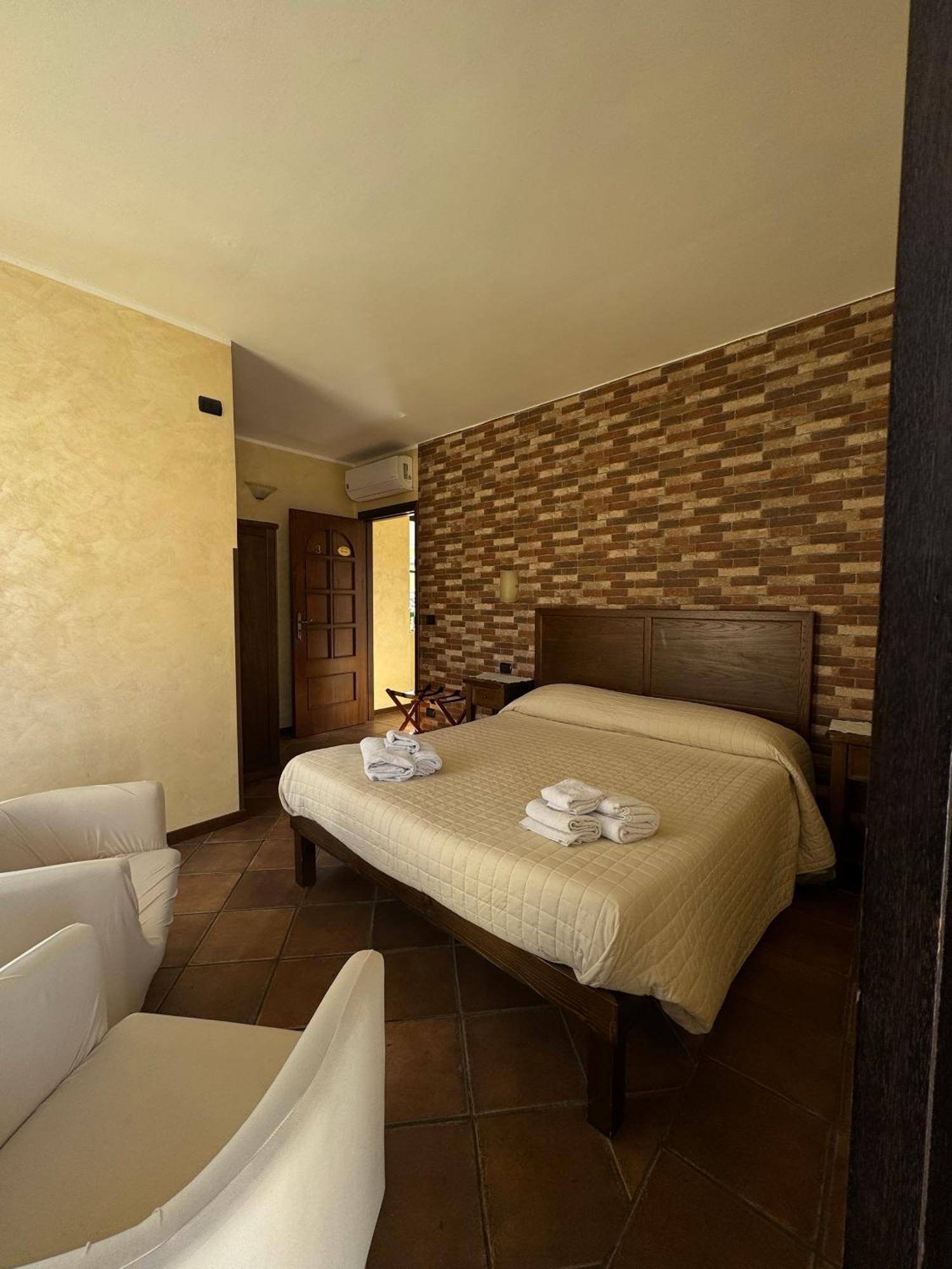 B&B Rivellini Tropea Eksteriør billede